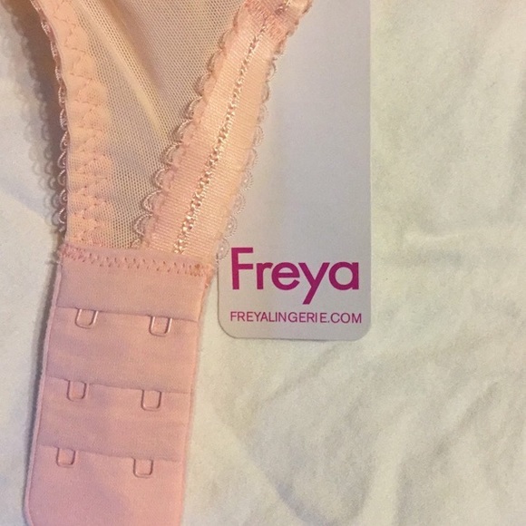 NWT! FREYA pink sexy women’s bra. Size 36E (DD) - Picture 4 of 8